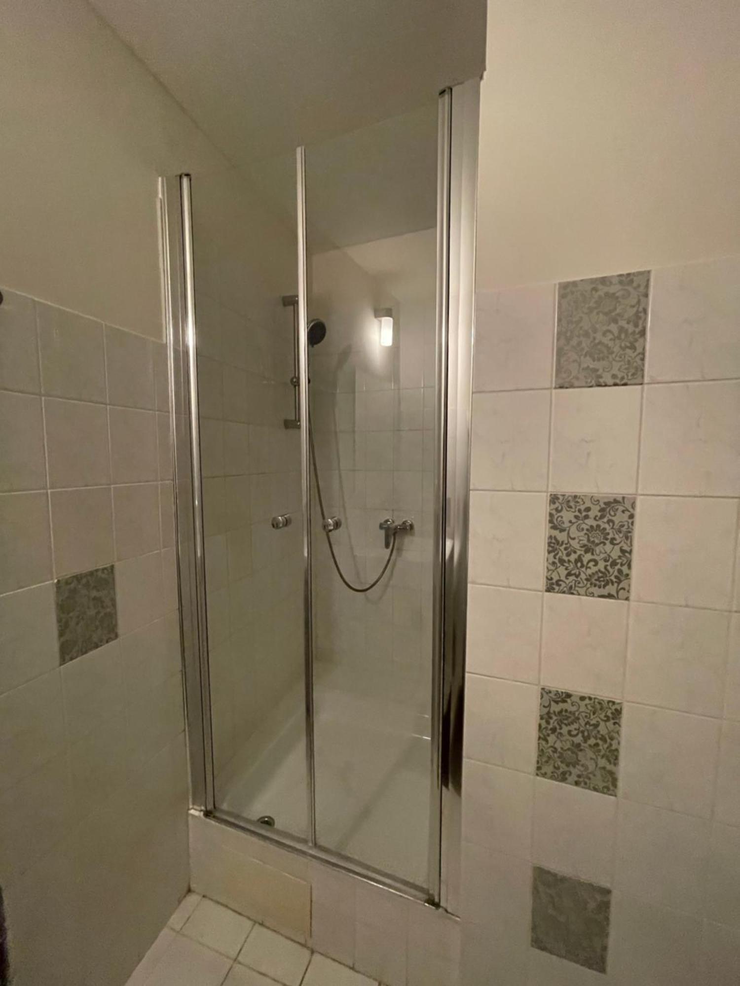Hotel Zlaty Andel Žatec Exteriör bild
